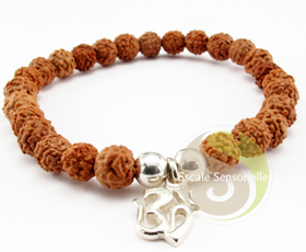 Aum-rudraksha-om-mala-Escale-Sensorielle